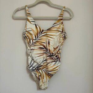 Everyday Sunday One piece swimsuit size 6